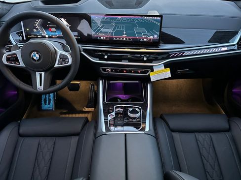 New 2026 BMW X6 M60i image 10