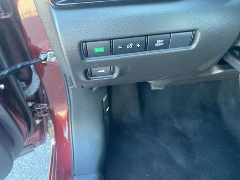 Used 2024 Nissan Sentra SV image 16