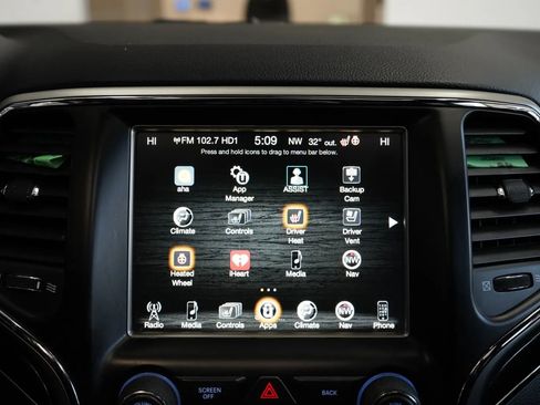 Used 2017 Jeep Grand Cherokee Trailhawk image 48