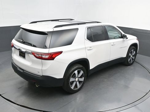 Used 2020 Chevrolet Traverse LT w/ LT Premium Package image 31