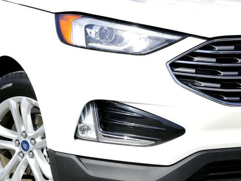 Used 2019 Ford Edge SEL w/ Equipment Group 201A FWD image 3
