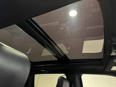 Used 2017 Ford F150 Raptor w/ Equipment Group 802A Luxury image 15