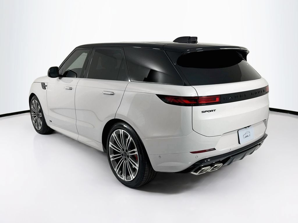 New 2026 Land Rover Range Rover Sport Dynamic SE AWD/4WD image 7