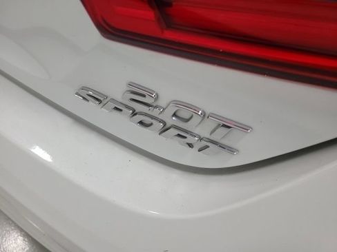 Used 2022 Honda Accord Sport image 8