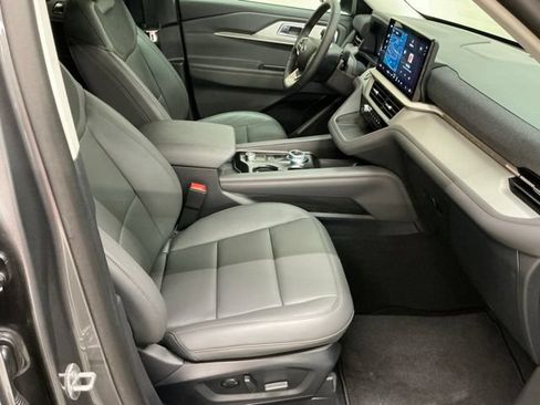 New 2026 Ford Explorer Active w/ Active Comfort Package AWD/4WD image 21