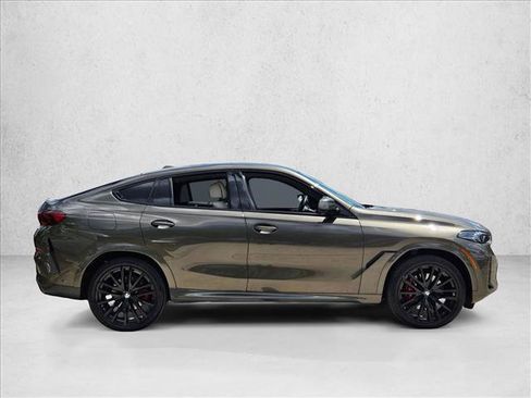 Used 2025 BMW X6 xDrive40i w/ Executive Package AWD/4WD image 4