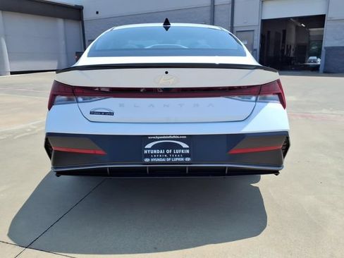 New 2026 Hyundai Elantra SEL Sport Premium FWD image 3