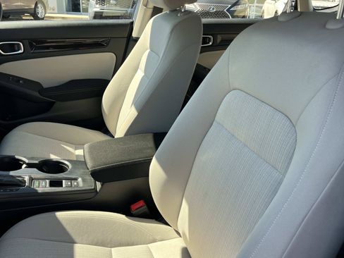 Used 2022 Honda Civic EX image 25