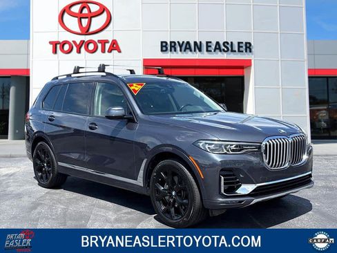 Used 2021 BMW X7 xDrive40i w/ Premium Package AWD/4WD image 1