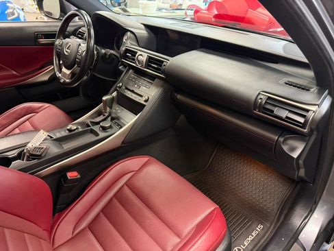 Used 2020 Lexus IS 350 F Sport image 32