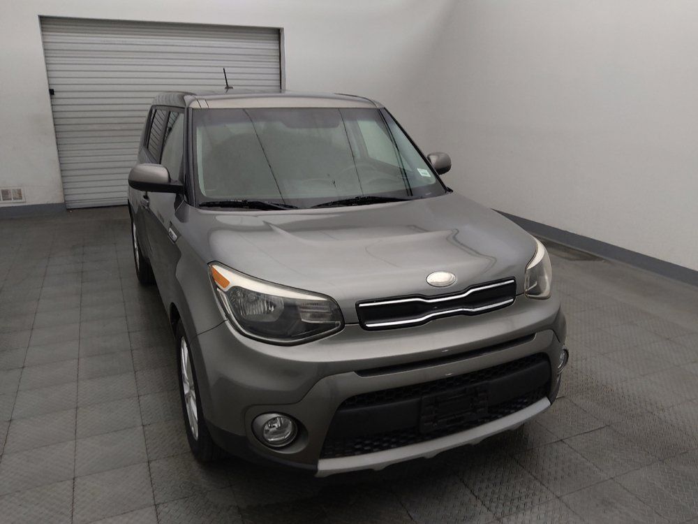 Used 2019 Kia Soul + FWD image 14