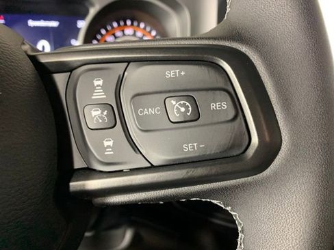 Used 2026 Jeep Wrangler Rubicon AWD/4WD image 20