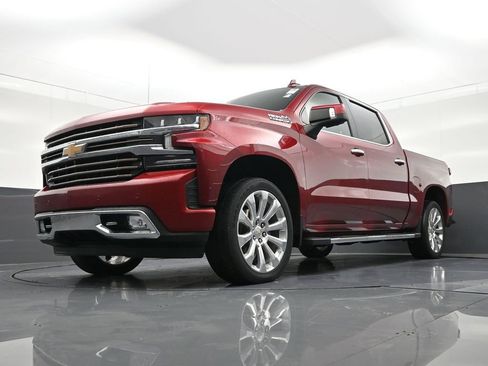 Used 2020 Chevrolet Silverado 1500 High Country w/ Technology Package image 23