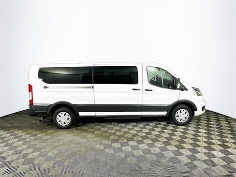 Used 2023 Ford Transit 350 XLT image 8