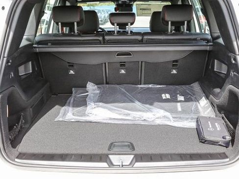 New 2025 Mercedes-Benz GLB 35 AMG 4MATIC image 25