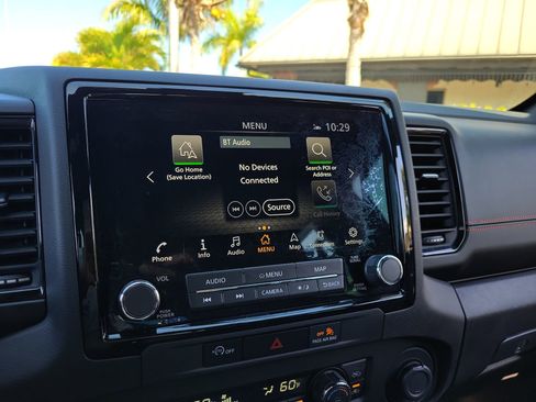 Used 2024 Nissan Frontier Pro-X w/ Pro Convenience Package RWD image 21