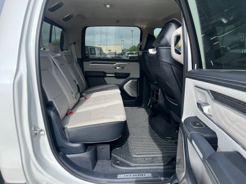 Used 2023 RAM 1500 Limited image 18