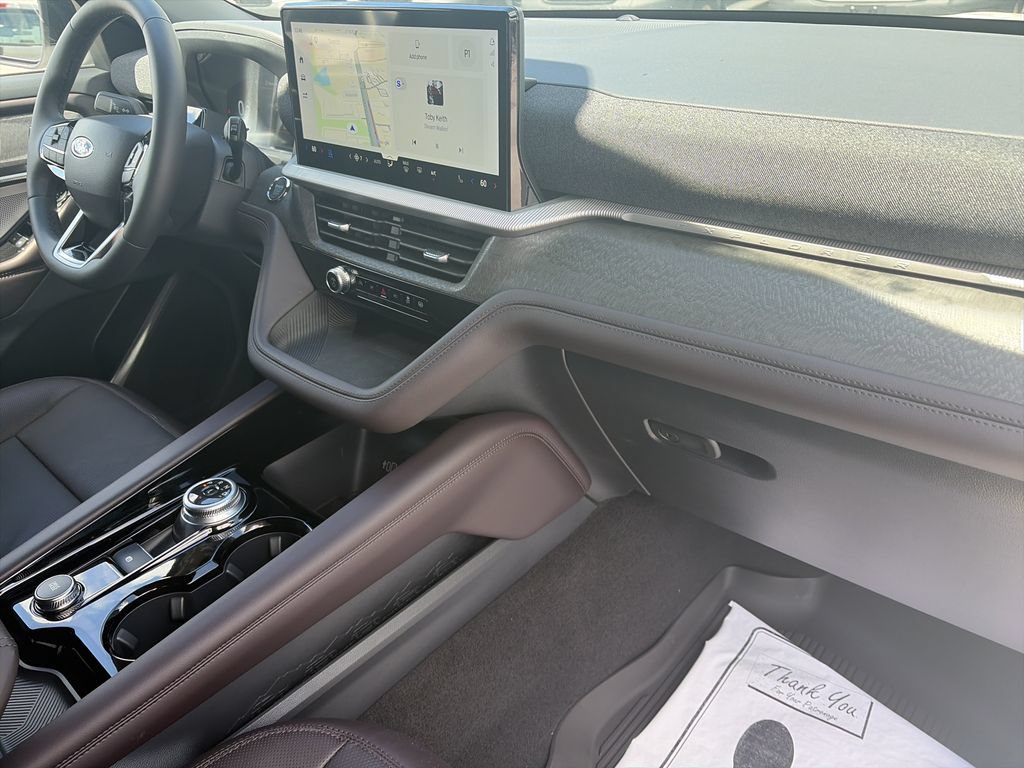 New 2026 Ford Explorer Platinum RWD image 33