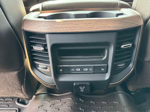 New 2026 RAM 2500 Limited image 20