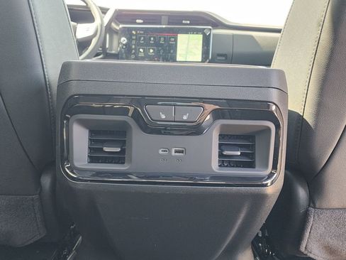 New 2026 GMC Sierra 2500 AT4 w/ AT4 Premium Plus Package AWD/4WD image 51