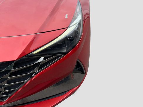 Used 2022 Hyundai Elantra Limited FWD image 10