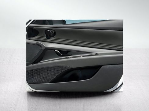 New 2026 Hyundai Elantra Sport FWD image 8