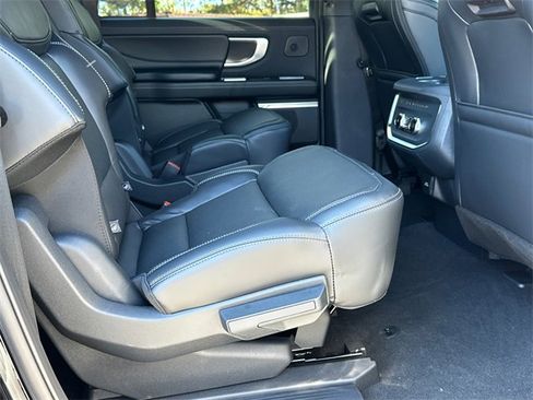 New 2025 Ford Expedition Max Platinum w/ Stealth Performance Package image 15