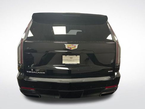 Used 2025 Cadillac Escalade Sport AWD/4WD image 4