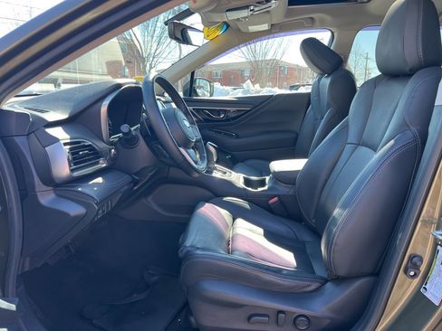 Used 2020 Subaru Outback Limited image 13