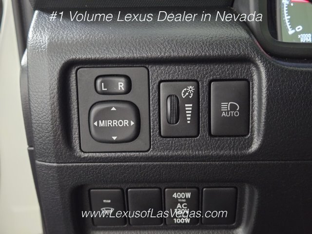 Used 2021 Toyota 4Runner SR5 Premium w/ Moonroof Package AWD/4WD image 39