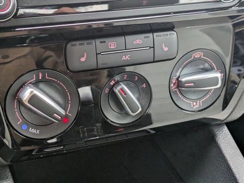 Used 2016 Volkswagen Jetta Sport w/ Lighting Package image 16