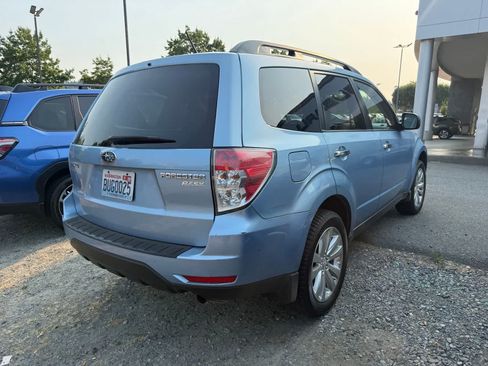 Used 2012 Subaru Forester 2.5X Premium AWD/4WD image 3