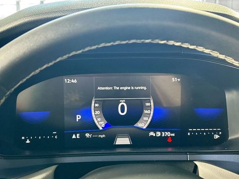 Certified 2023 Volkswagen Taos SE image 14