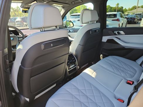 New 2026 BMW X5 sDrive40i RWD image 9