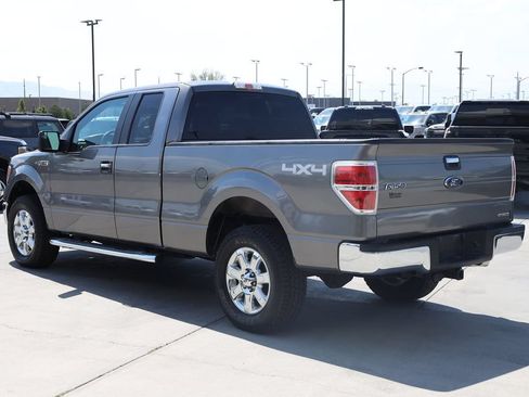 Used 2014 Ford F150 XLT w/ XLT Chrome Package AWD/4WD image 4