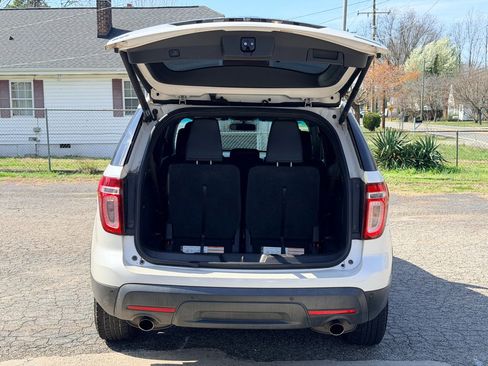 Used 2013 Ford Explorer XLT image 7