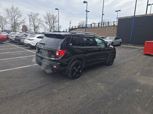 Used 2019 Honda Passport Elite image 6