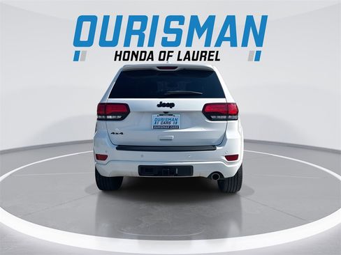 Used 2020 Jeep Grand Cherokee Altitude image 7