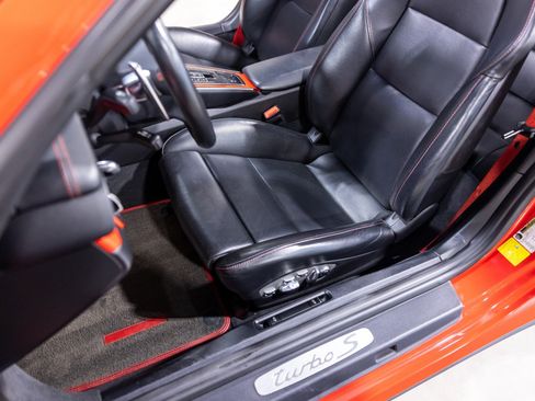 Used 2014 Porsche 911 Turbo S AWD/4WD image 36