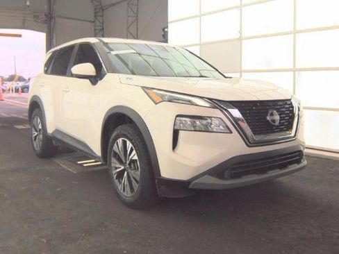 Used 2023 Nissan Rogue SV FWD image 4