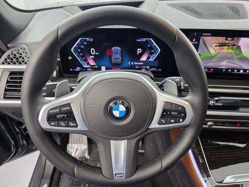 Certified 2025 BMW X5 sDrive40i w/ M Sport Package RWD image 18