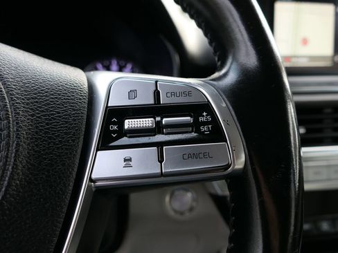 Used 2020 Kia Telluride EX w/ EX Premium Package image 18