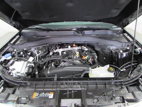 New 2026 Ford Explorer Active w/ Active Comfort Package AWD/4WD image 10