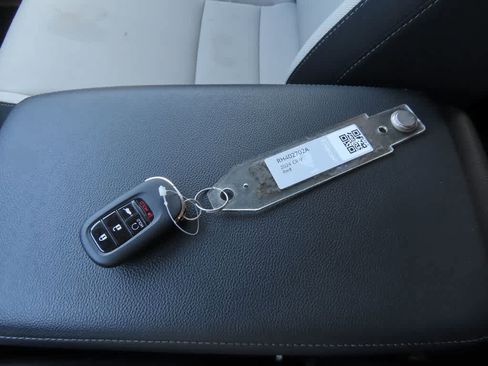 Certified 2024 Honda CR-V EX image 26