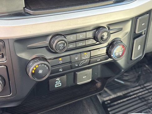 Used 2023 Ford F350 XL w/ XL Chrome Package image 25