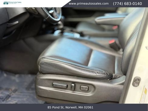 Used 2017 Honda Ridgeline RTL-E image 9