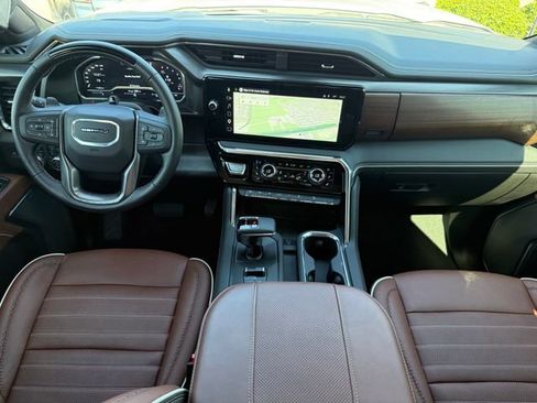Used 2025 GMC Sierra 1500 Denali Ultimate AWD/4WD image 23