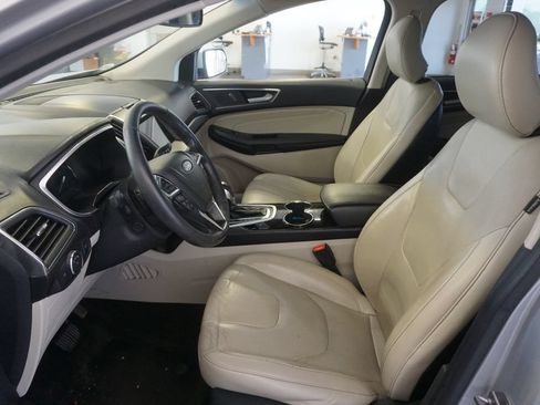 Used 2018 Ford Edge Titanium w/ Equipment Group 301A FWD image 20