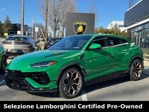 Used 2024 Lamborghini Urus Performante image 1