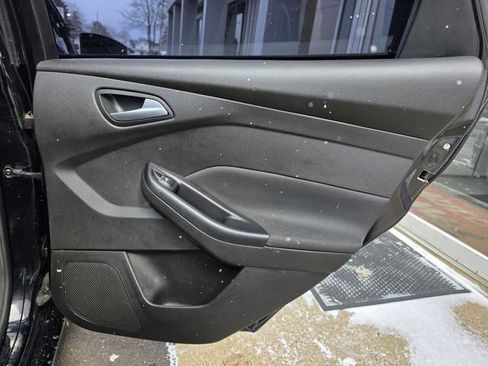 Used 2016 Ford Focus ST image 26